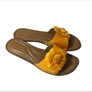 Sonoma Yellow Leather Mules Slip on Shoes Flats in size 10 Medium